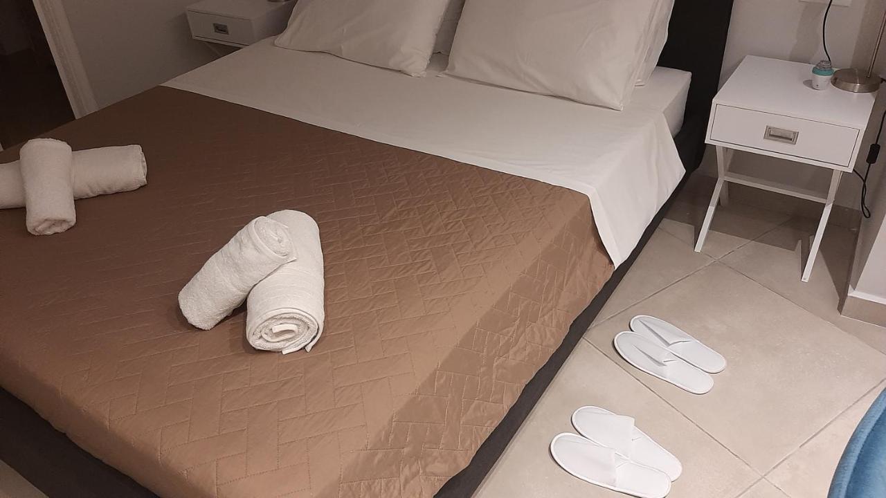 M&E House Apartment Agios Nikolaos  Ngoại thất bức ảnh